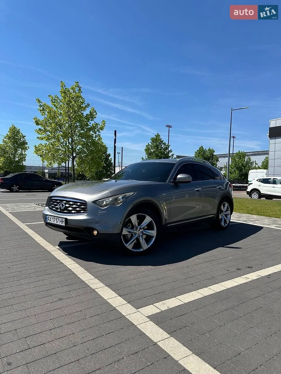 2010 Infiniti FX - мініатюра 9