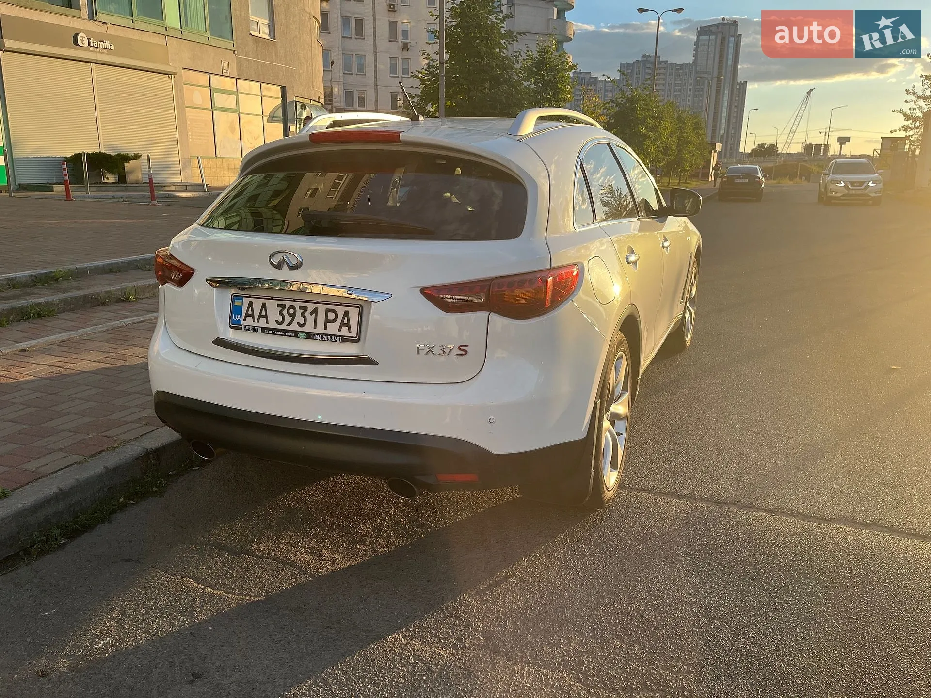 2011 Infiniti FX - мініатюра 9