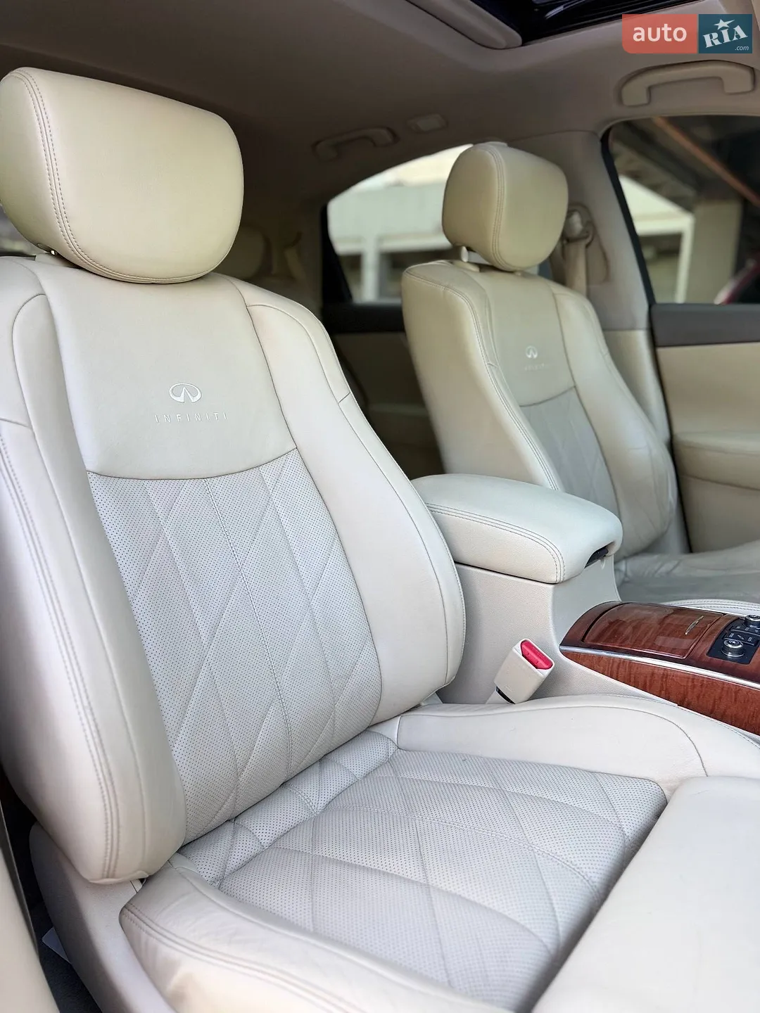 2011 Infiniti FX - мініатюра 11