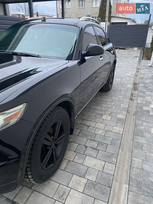 Позашляховик / Кросовер Infiniti FX 45 2004 в Києві