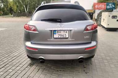 Внедорожник / Кроссовер Infiniti FX 45 2003 в 