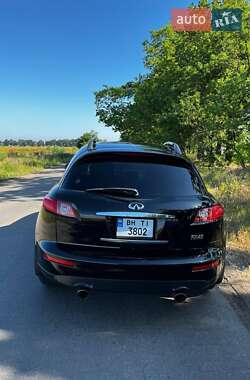Внедорожник / Кроссовер Infiniti FX 45 2003 в 