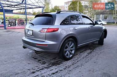 Внедорожник / Кроссовер Infiniti FX 45 2003 в 