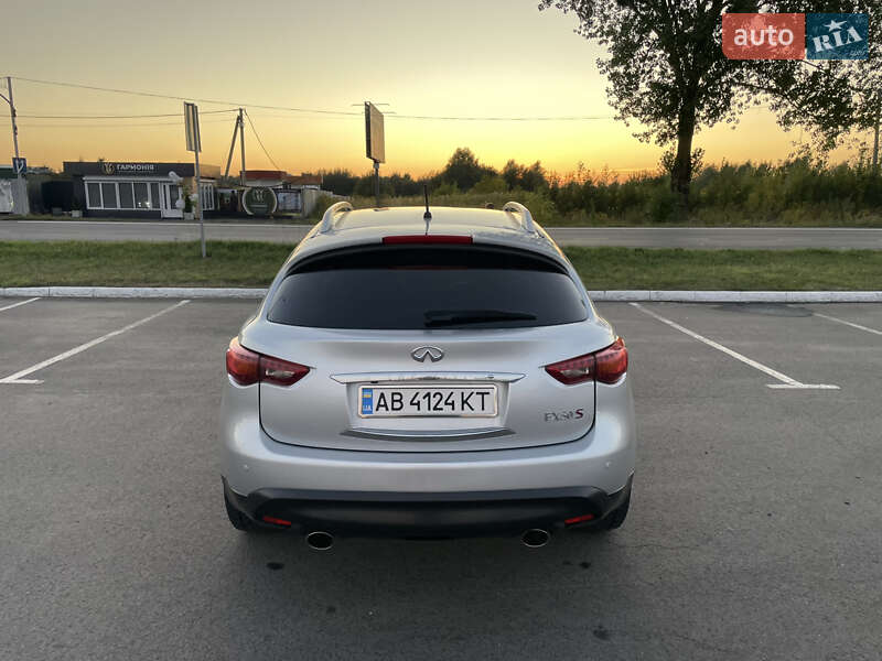 Позашляховик / Кросовер Infiniti FX 50 2008 в Луцьку
