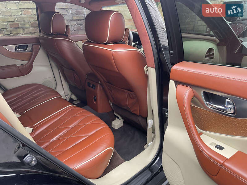 Позашляховик / Кросовер Infiniti FX 50 2008 в Броварах фото 10 Позашляховик / Кросовер Infiniti FX 50 2008 в Броварах
