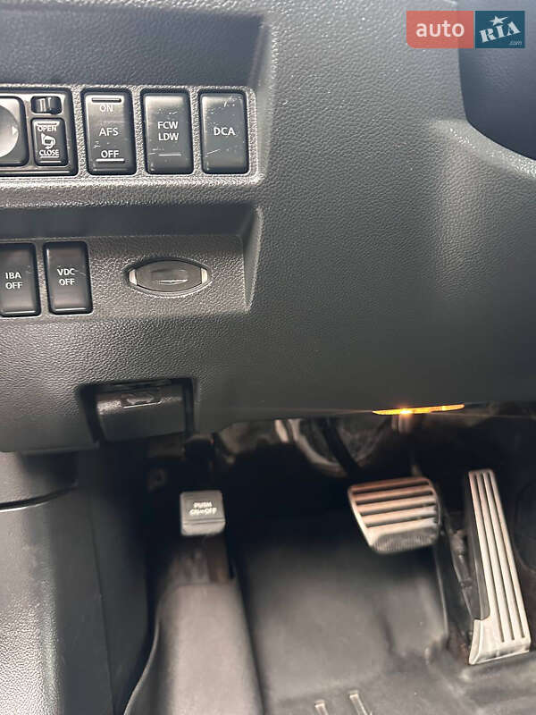 Внедорожник / Кроссовер Infiniti FX 50 2008 в Измаиле фото 4 Внедорожник / Кроссовер Infiniti FX 50 2008 в Измаиле