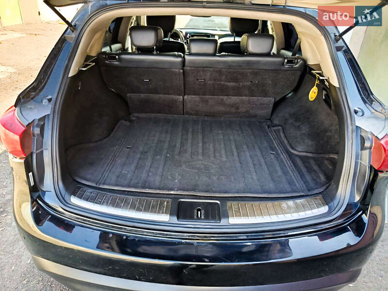 Внедорожник / Кроссовер Infiniti FX 50 2008 в Измаиле фото 17 Внедорожник / Кроссовер Infiniti FX 50 2008 в Измаиле