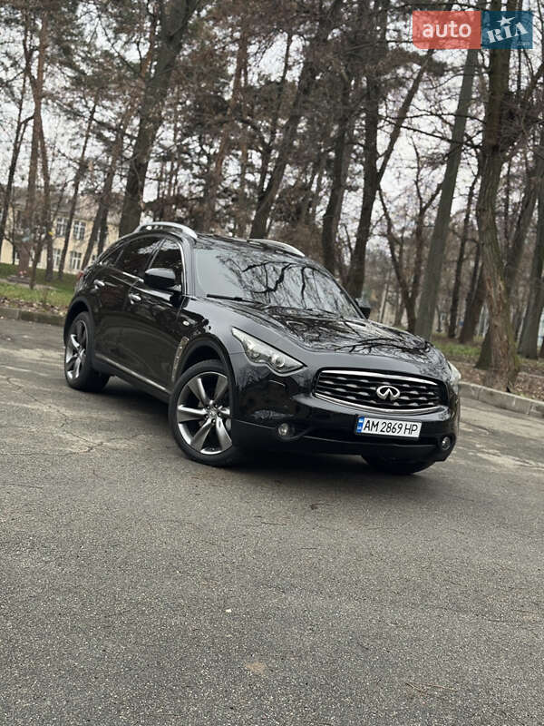Позашляховик / Кросовер Infiniti FX 50 2008 в Києві