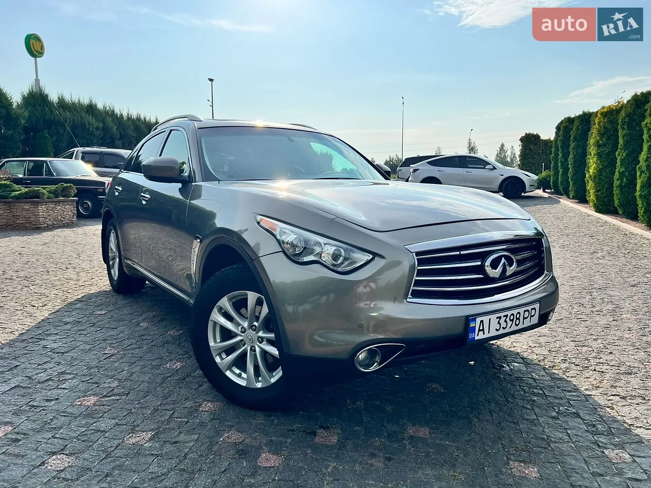 2011 Infiniti FX - мініатюра 10