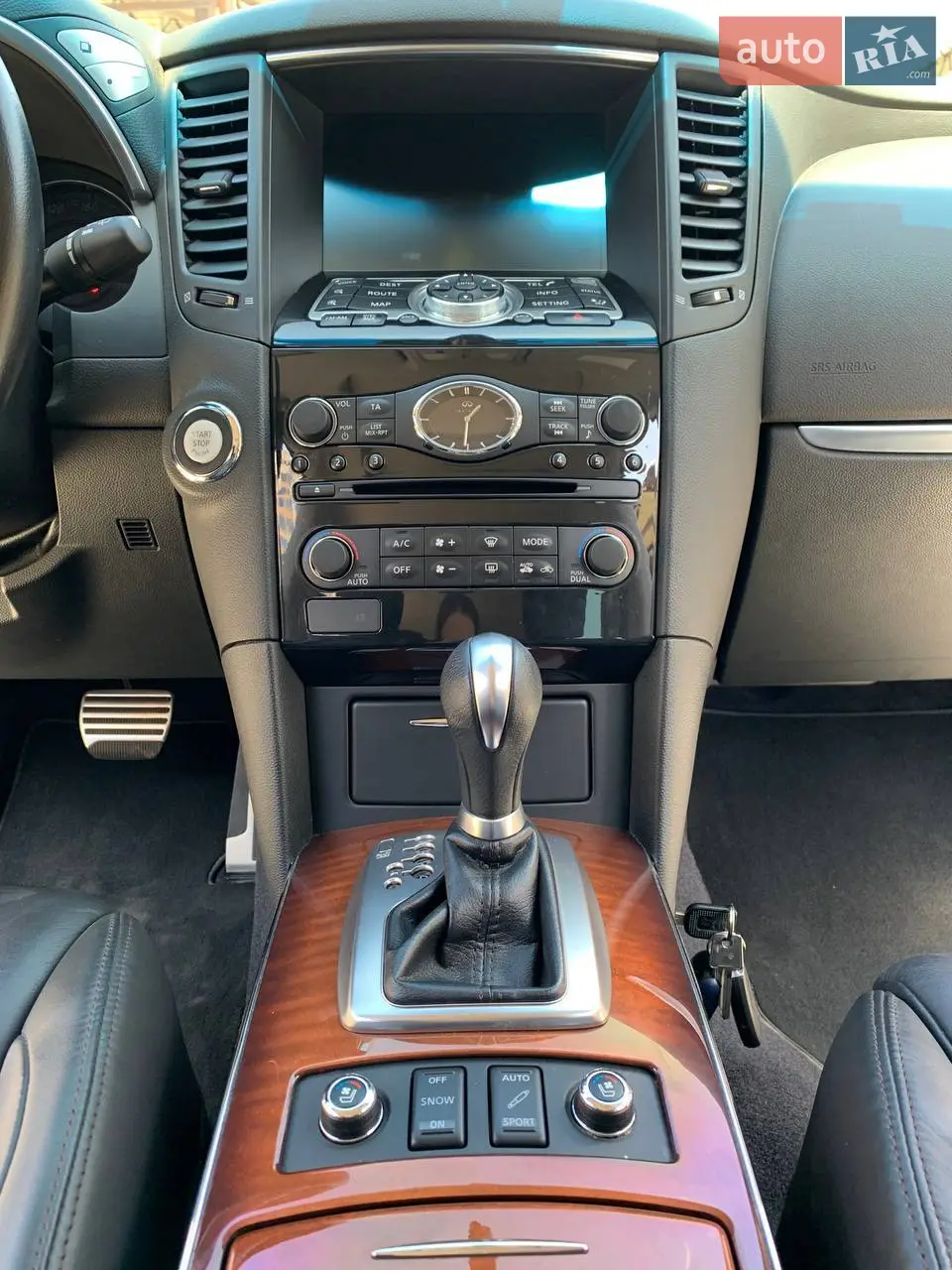 2011 Infiniti FX - мініатюра 21