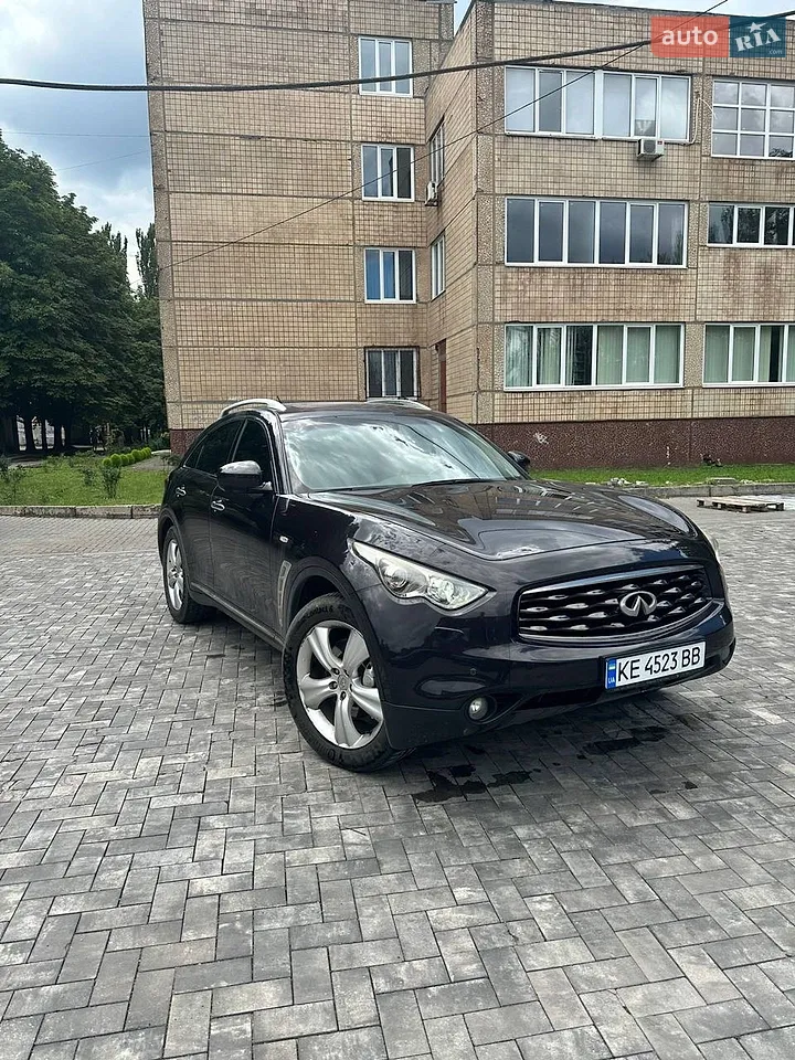 2010 Infiniti FX - мініатюра 16