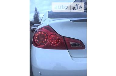 Седан Infiniti G25 2011 в Киеве