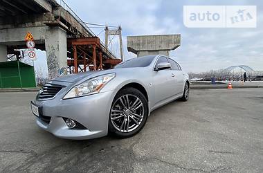 Седан Infiniti G25 2011 в Киеве