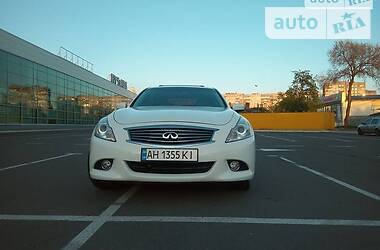 Седан Infiniti G25 2012 в Мариуполе