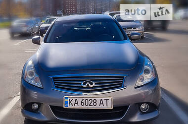 Infiniti G25 2010