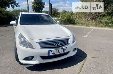 Седан Infiniti G25 2010 в Кривому Розі