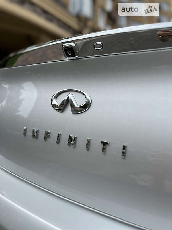 Седан Infiniti G25 2011 в Києві