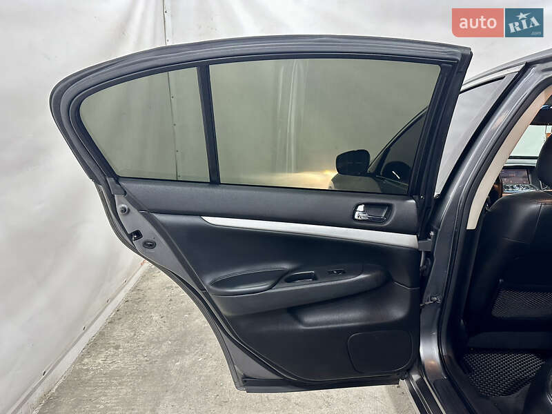 Седан Infiniti G25 2012 в Одесі