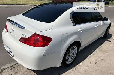 Седан Infiniti G25 2010 в Киеве