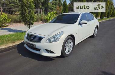 Седан Infiniti G25 2013 в Києві