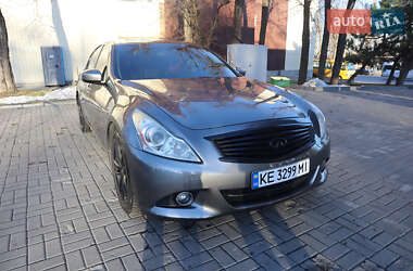 Седан Infiniti G25 2011 в Дніпрі