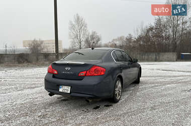 Седан Infiniti G25 2012 в Полтаві