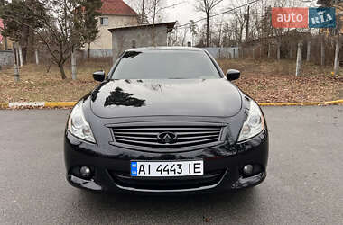 Седан Infiniti G25 2012 в Ірпені