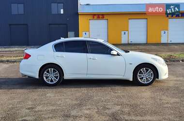 Седан Infiniti G25 2011 в Черкассах