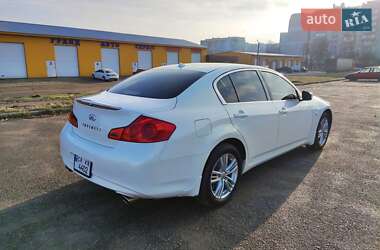 Седан Infiniti G25 2011 в Черкассах