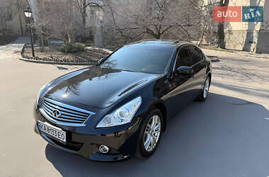 Седан Infiniti G25 2012 в Одессе