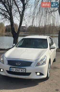 Седан Infiniti G25 2012 в Ровно