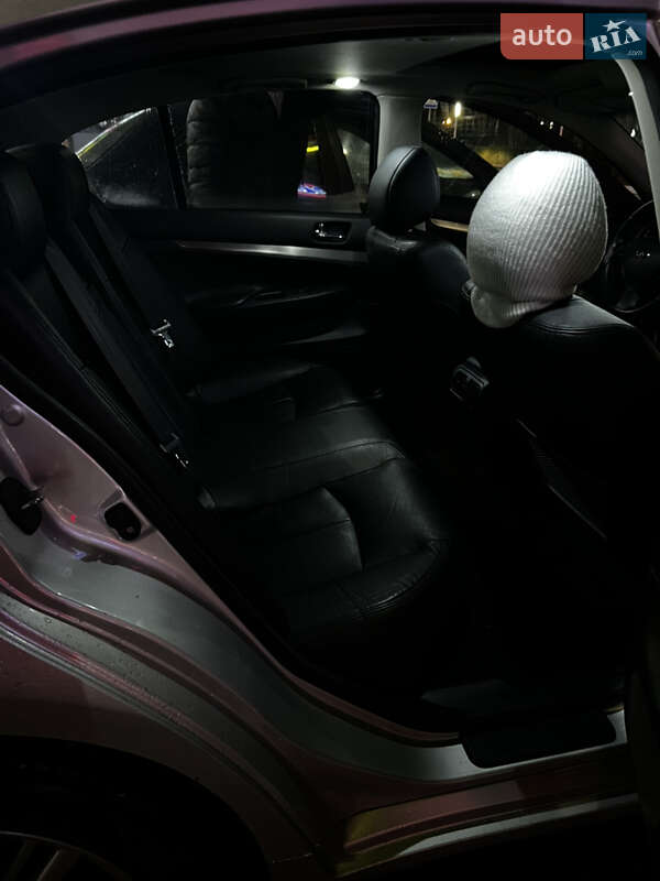 Седан Infiniti G25 2010 в Борисполе