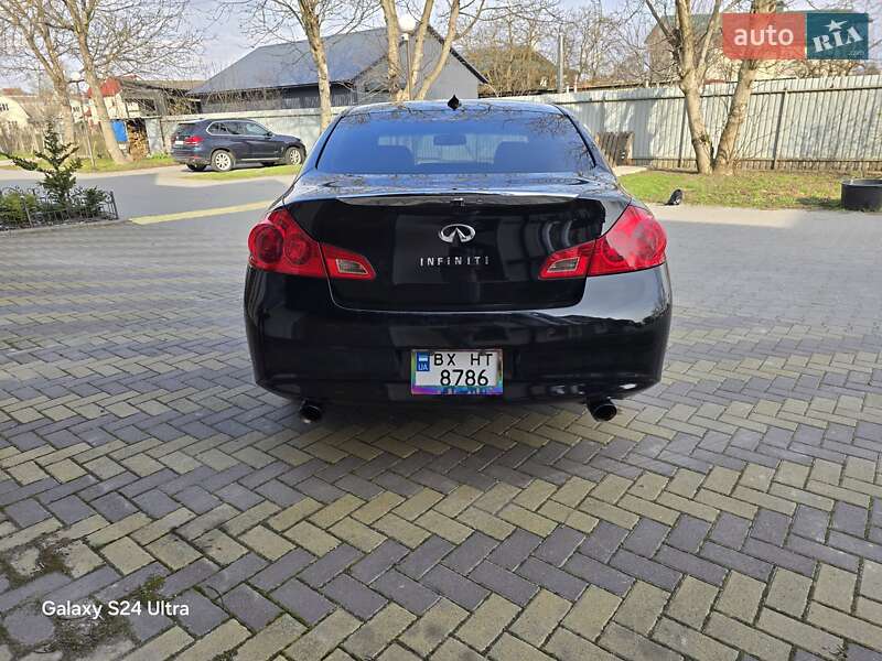 Седан Infiniti G25 2011 в Хмельницком