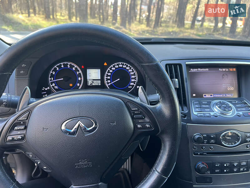 Седан Infiniti G25 2012 в Києві