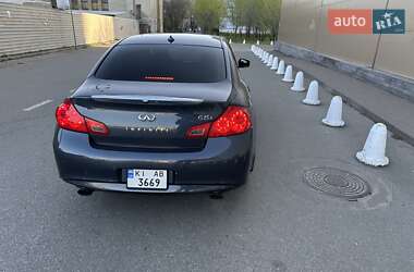 Седан Infiniti G25 2010 в 