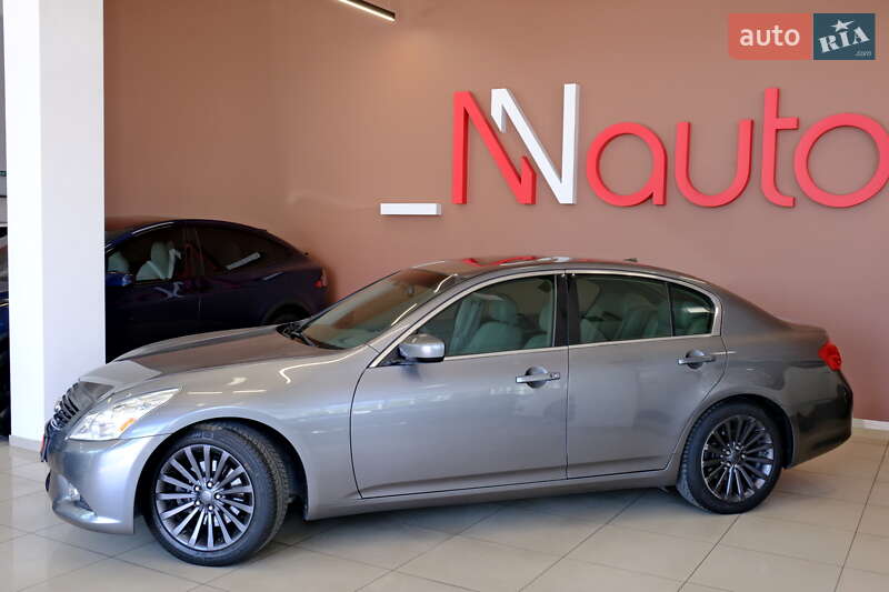 Седан Infiniti G25 2011 в Одессе