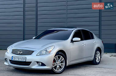 Седан Infiniti G25 2012 в Прилуках