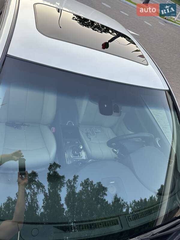 Седан Infiniti G25 2012 в Києві