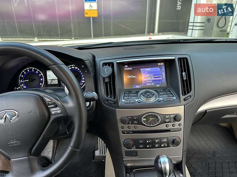 Седан Infiniti G25 2012 в Києві