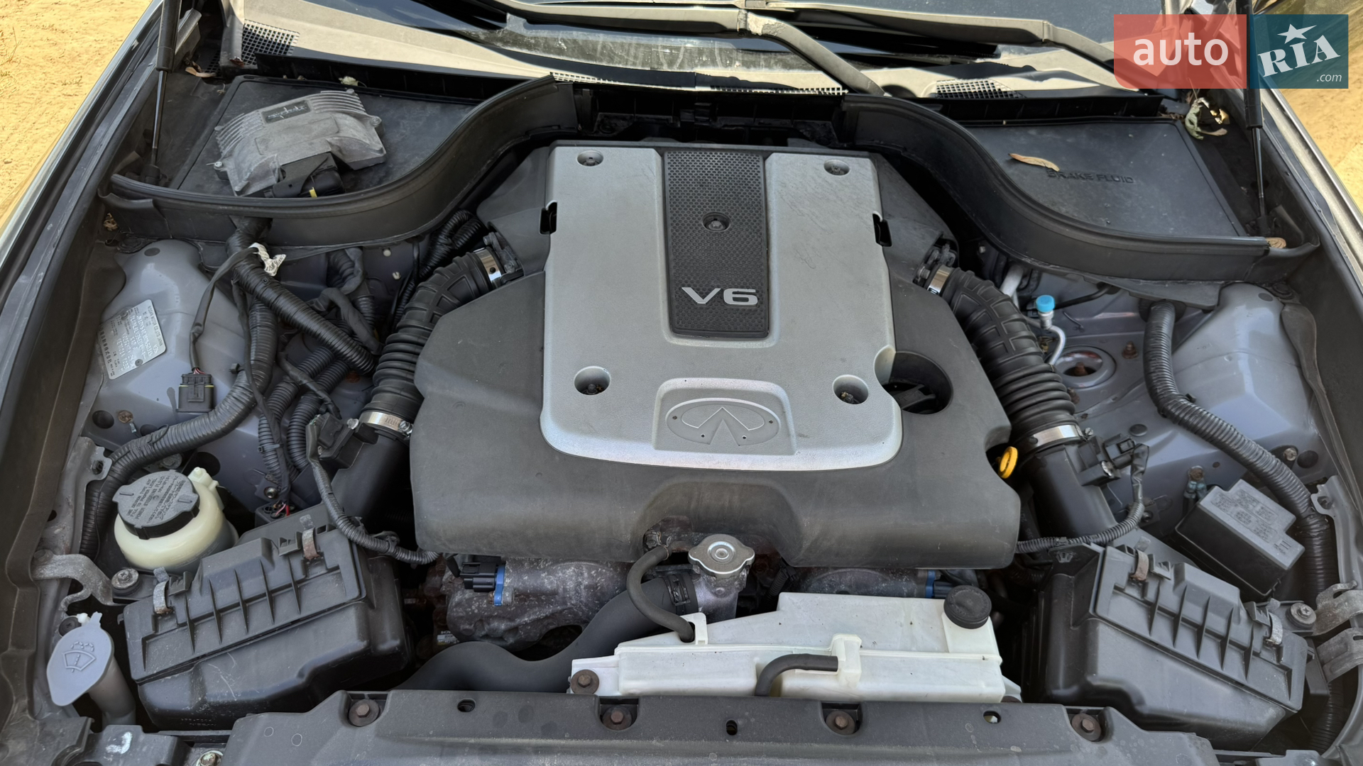 2010 Infiniti G - мініатюра 14