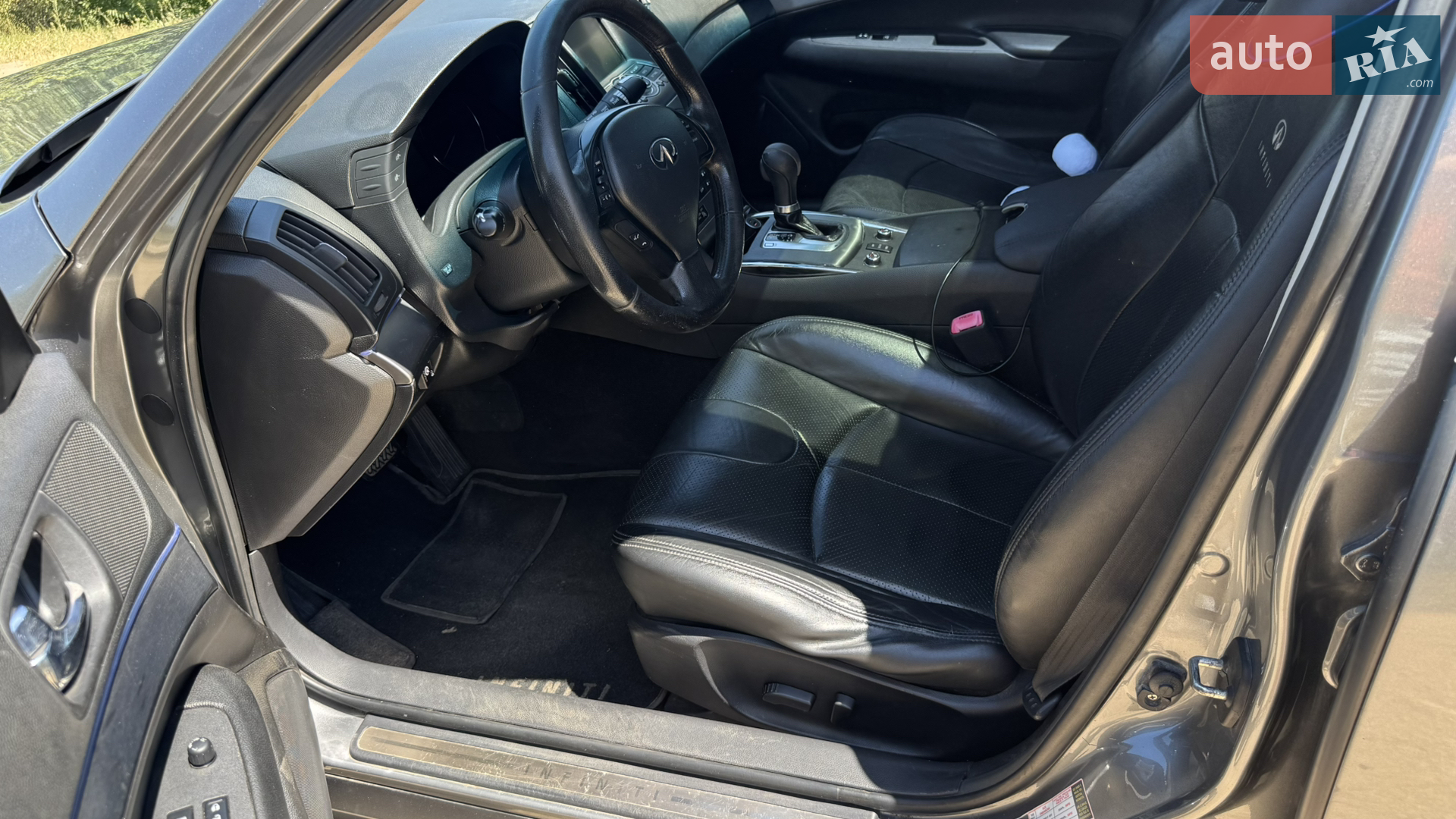 2010 Infiniti G - мініатюра 16