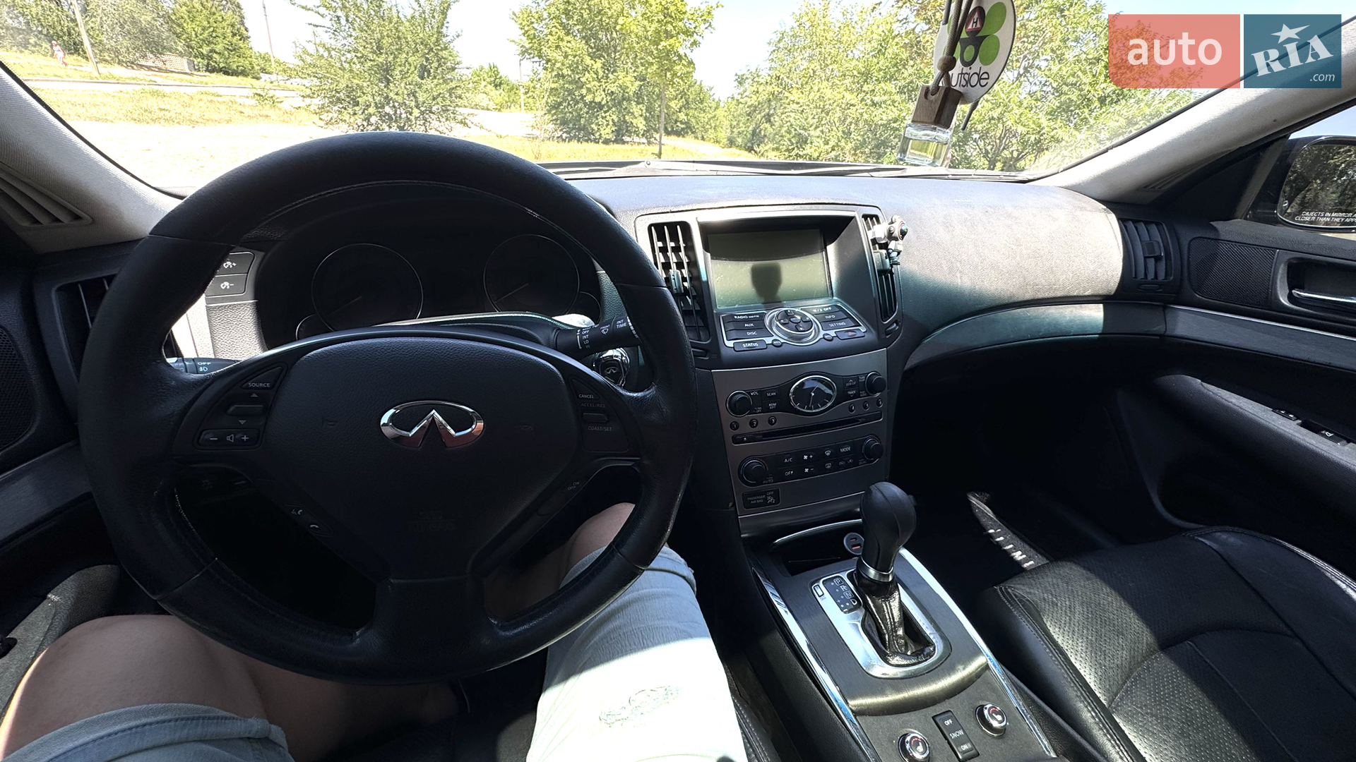 2010 Infiniti G - мініатюра 17