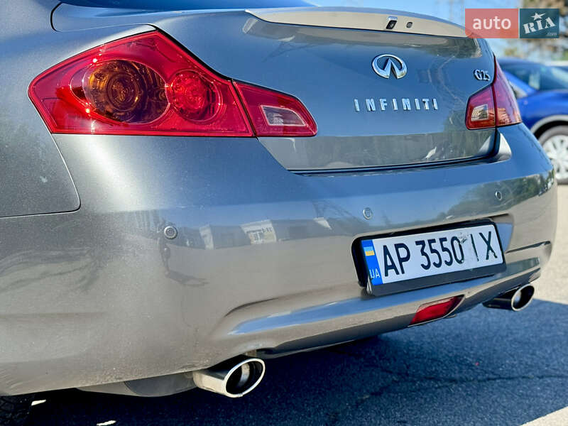 Седан Infiniti G25 2010 в Запорожье