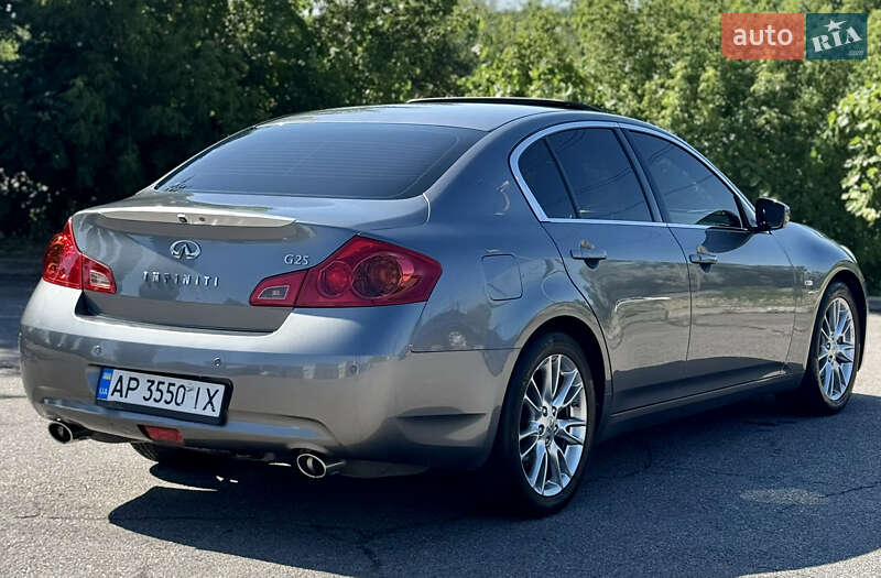 Седан Infiniti G25 2010 в Запорожье