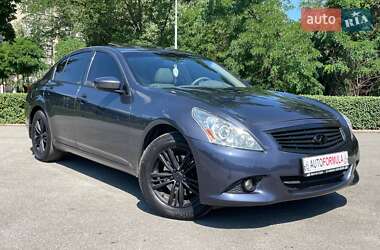 Седан Infiniti G25 2010 в Києві