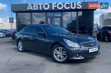 Седан Infiniti G25 2011 в Киеве