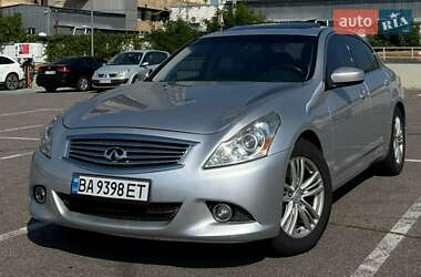 Седан Infiniti G25 2011 в Киеве