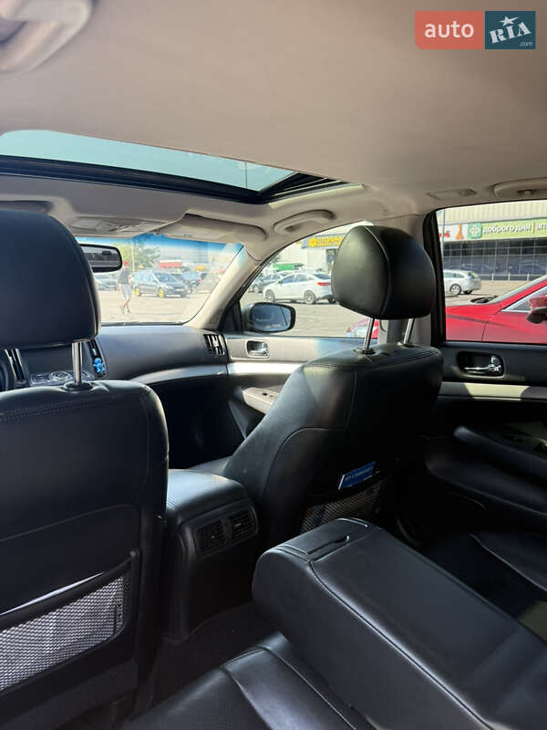 Седан Infiniti G25 2011 в Киеве фото 21 Седан Infiniti G25 2011 в Киеве