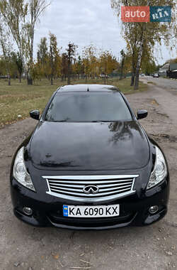 Седан Infiniti G25 2010 в Золотоноше