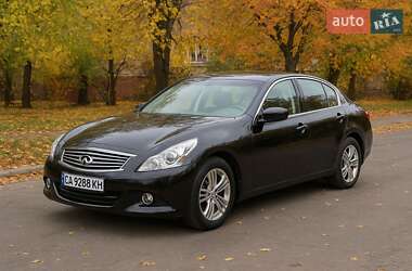 Седан Infiniti G25 2011 в Умани Седан Infiniti G25 2011 в Умани
